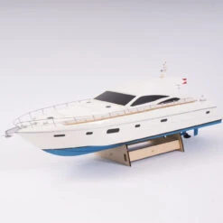 PREMIUM LINE – ST Tropez II Yacht Pre Built Model Boat
