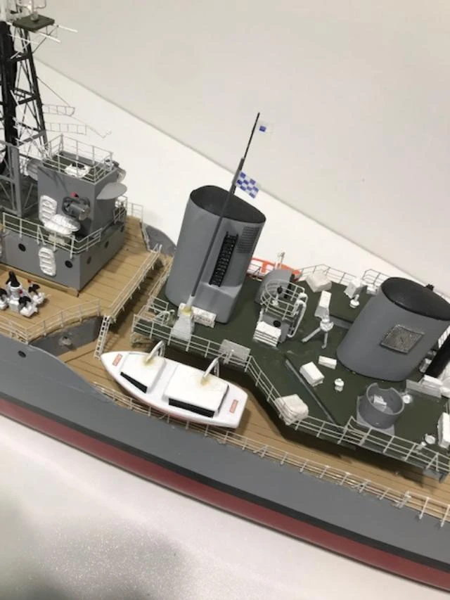 Deans Marine HMS Zulu Ready To Run - Image 6