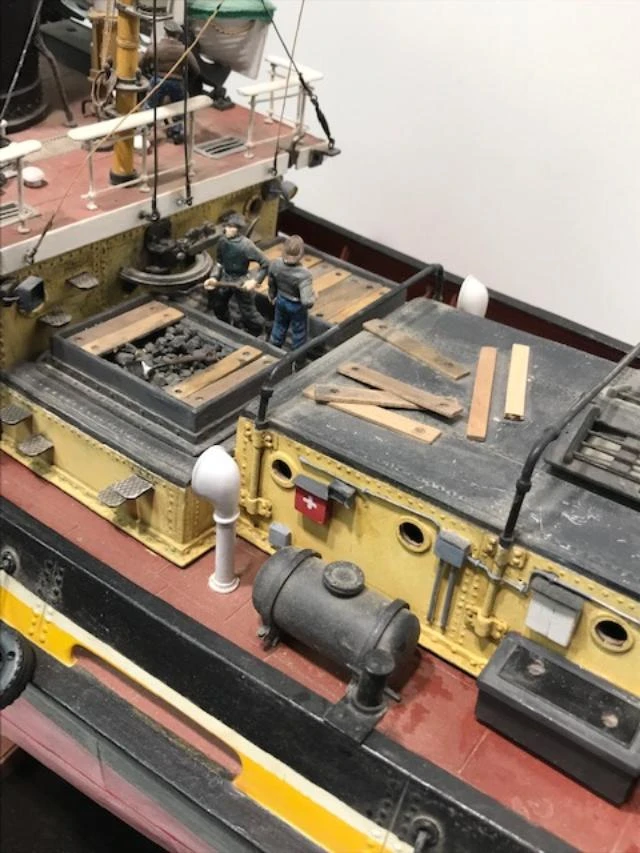 Mount Fleet Models Empire Tug Ready To Run - Image 6