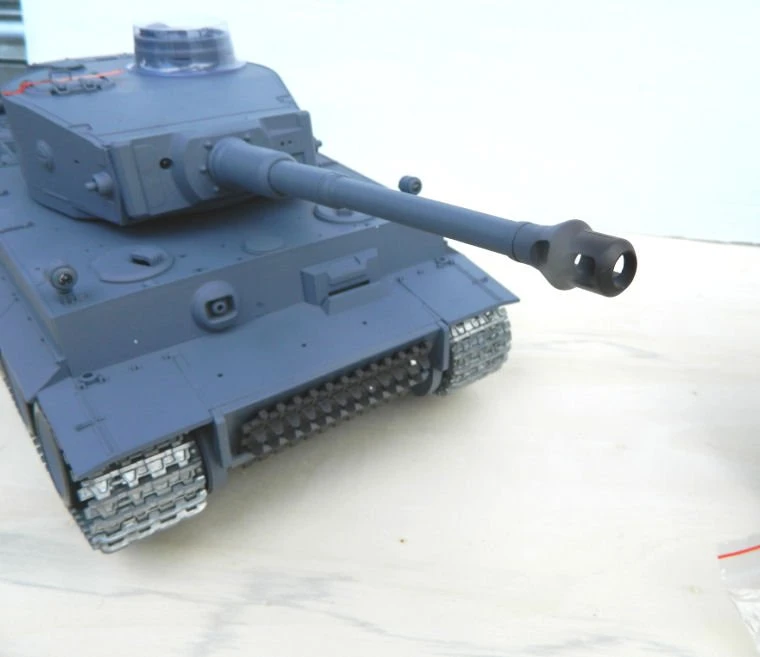 Heng Long 1/16th German Tiger 1 Radio Control Tank Pro Version - Image 3