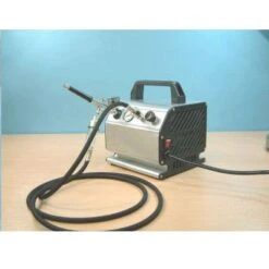 EXPO Dual Action, Gravity Feed Airbrush And Compressor Set