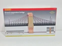 Hornby R8008 Grand Suspension Bridge, See Description Boxed