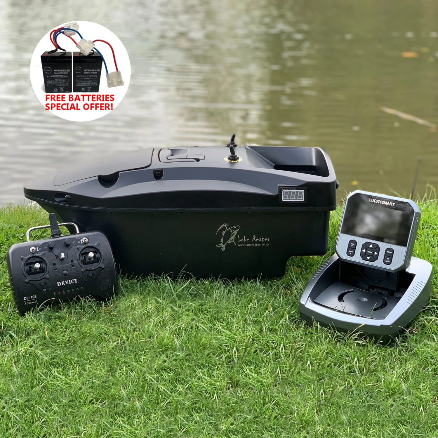Lake Reaper Bait Boat Black With GPS & Fish Finder Now With The Latest Telemetry Handset