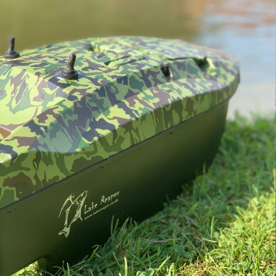 Lake Reaper Bait Boat Camouflage – Carryall, Batteries And Camo TX Case Bundle Now With The Latest Telemetry Handset - Image 4