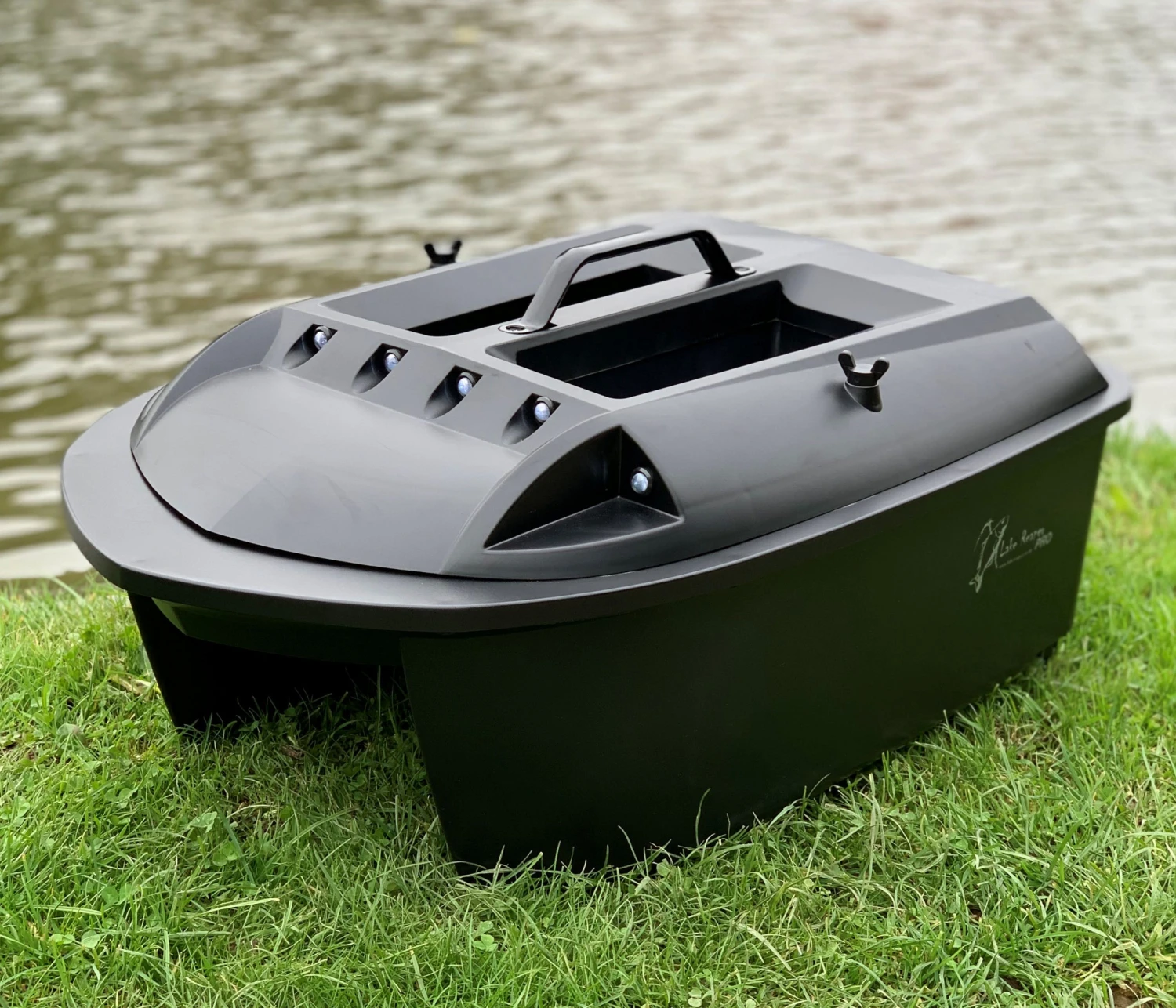 Lake Reaper Pro Bait Boat In Matt Black – Pre Order - Image 2