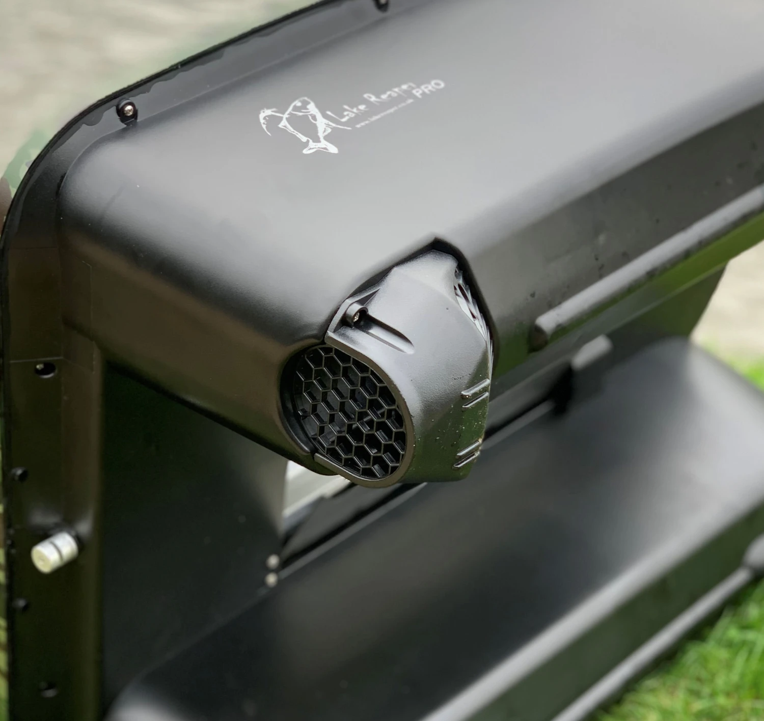 Lake Reaper Pro Bait Boat In Camouflage – Pre Order - Image 9