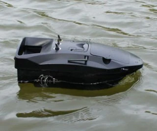 Lake Reaper Bait Boat With Fish Finder With Single Handed Control – Black - Image 11