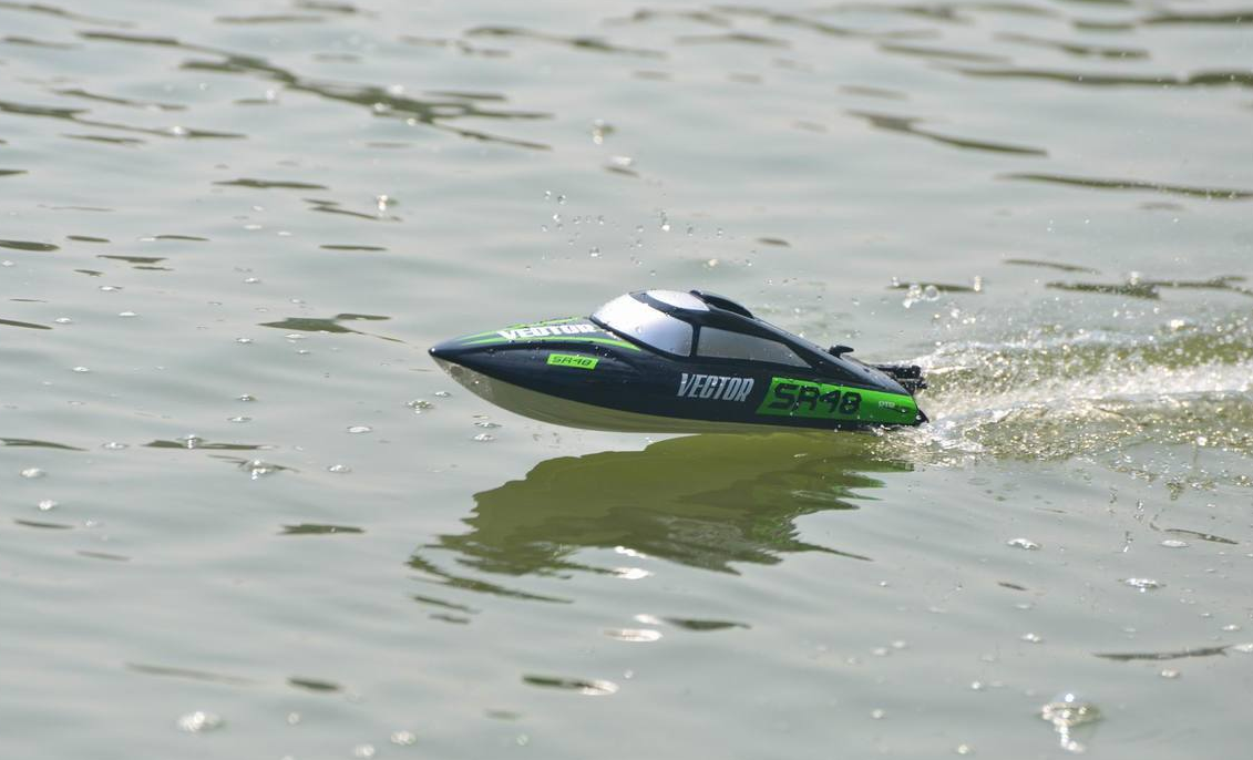 Volantex Racent Vector SR48 Brushless Boat RTR Black - Image 4